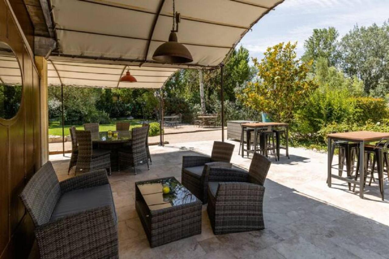 La Bastide De L Etang Apartment LʼIsle-sur-la-Sorgue Екстериор снимка