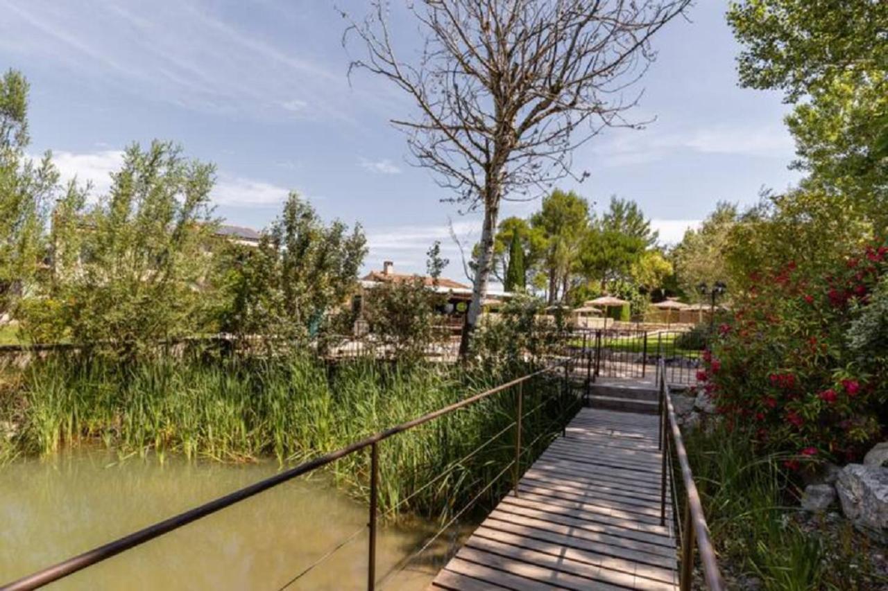 La Bastide De L Etang Apartment LʼIsle-sur-la-Sorgue Екстериор снимка